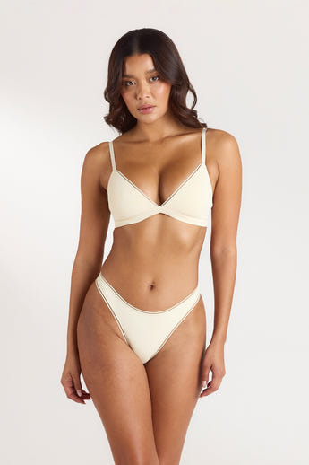 Comfort Triangle Bralette - Latte alternate