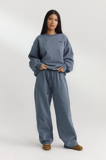 Oversized Sweater - Washed Blue alternate