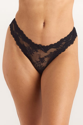 Demure Lace Thong - Black