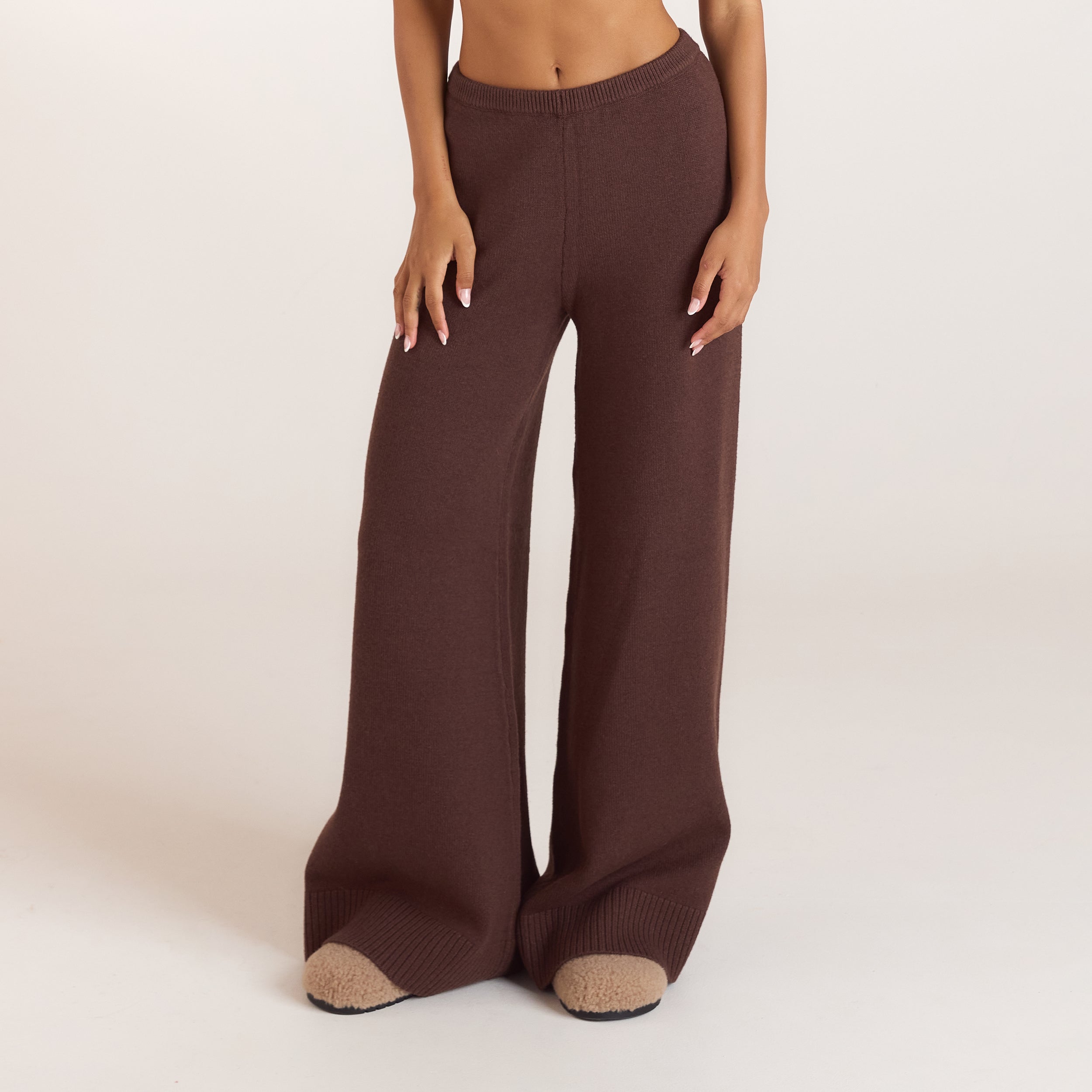 Ribbed Hem Knitted Trousers - Chocolate