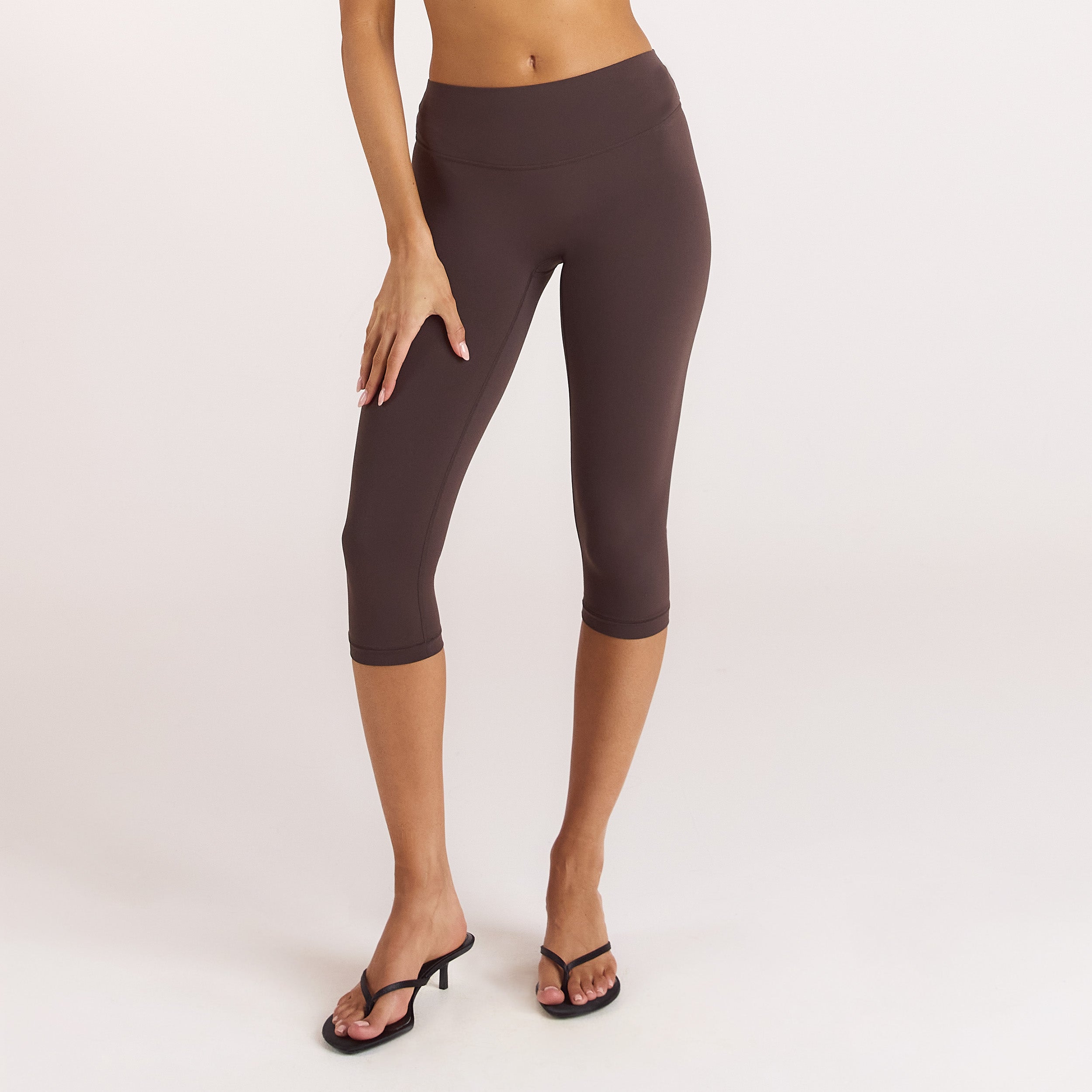 ContourSoft Capri Leggings - Dark Chocolate alternate
