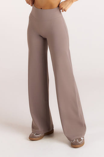 ContourSoft Straight-Leg Leggings - Mushroom alternate