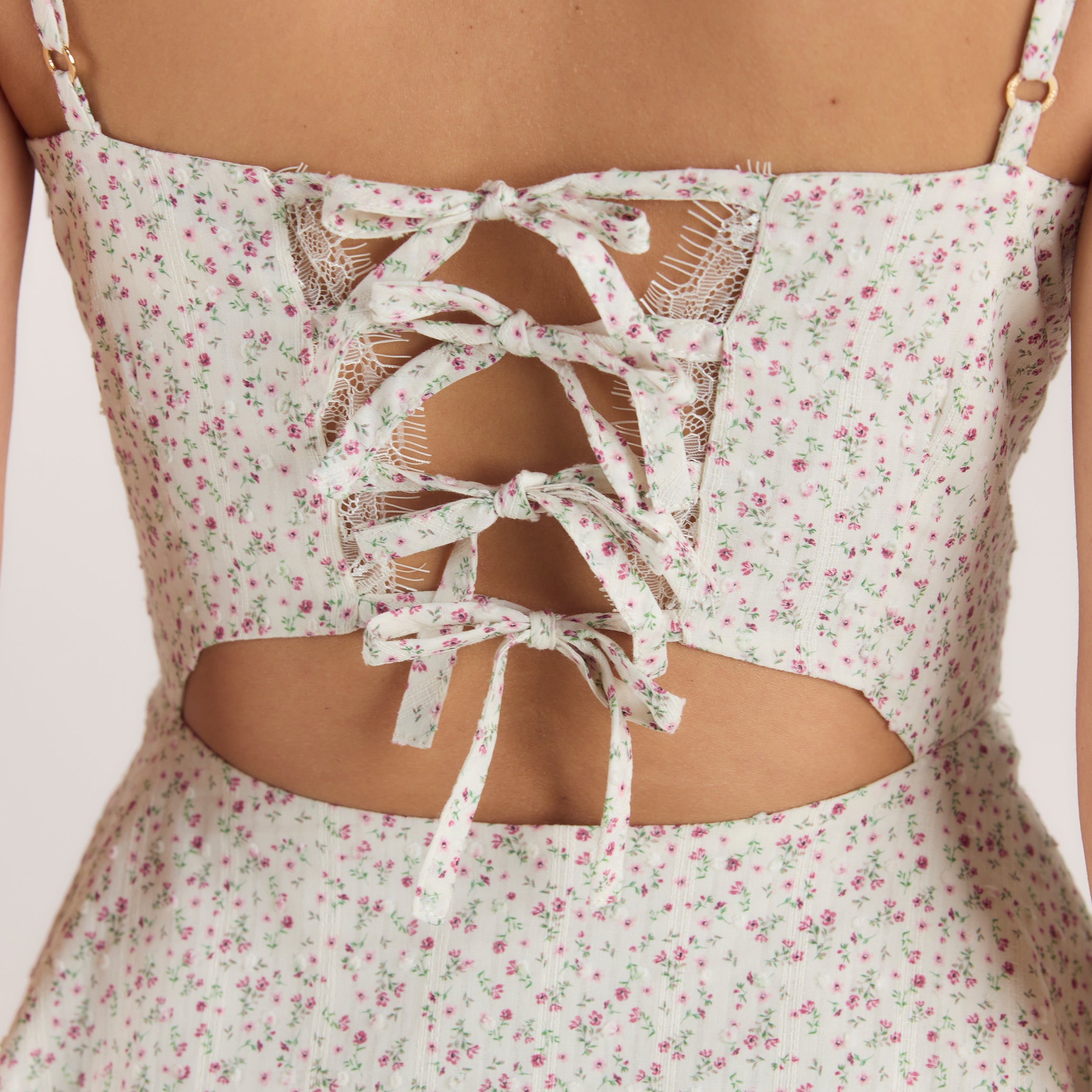 Pleat & Lace Detail Mini Dress | Pleat & Lace Detail Mini Dress - Cream Floral