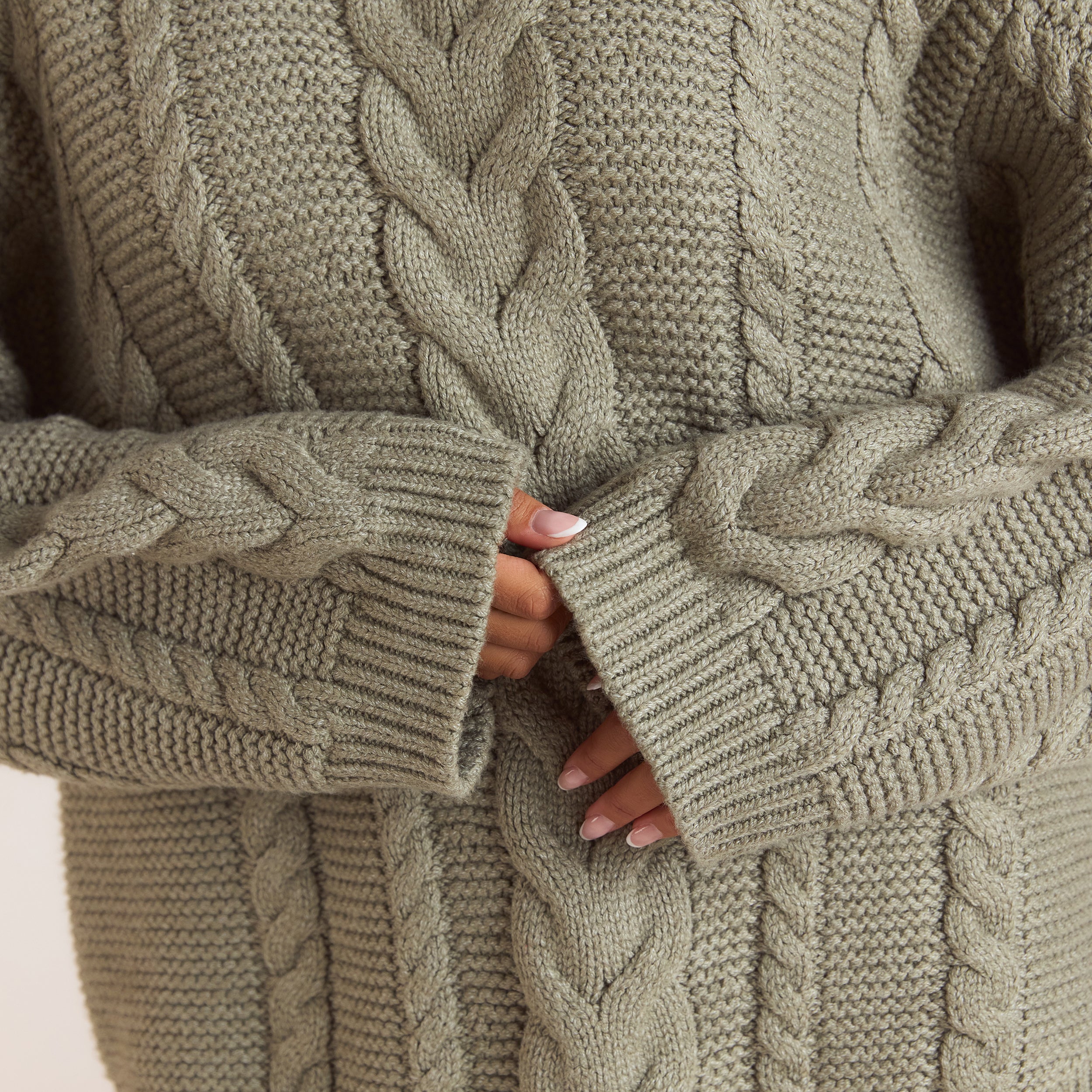 Oversized Cable-Knit Jumper | Oversized Cable-Knit Jumper - Olive