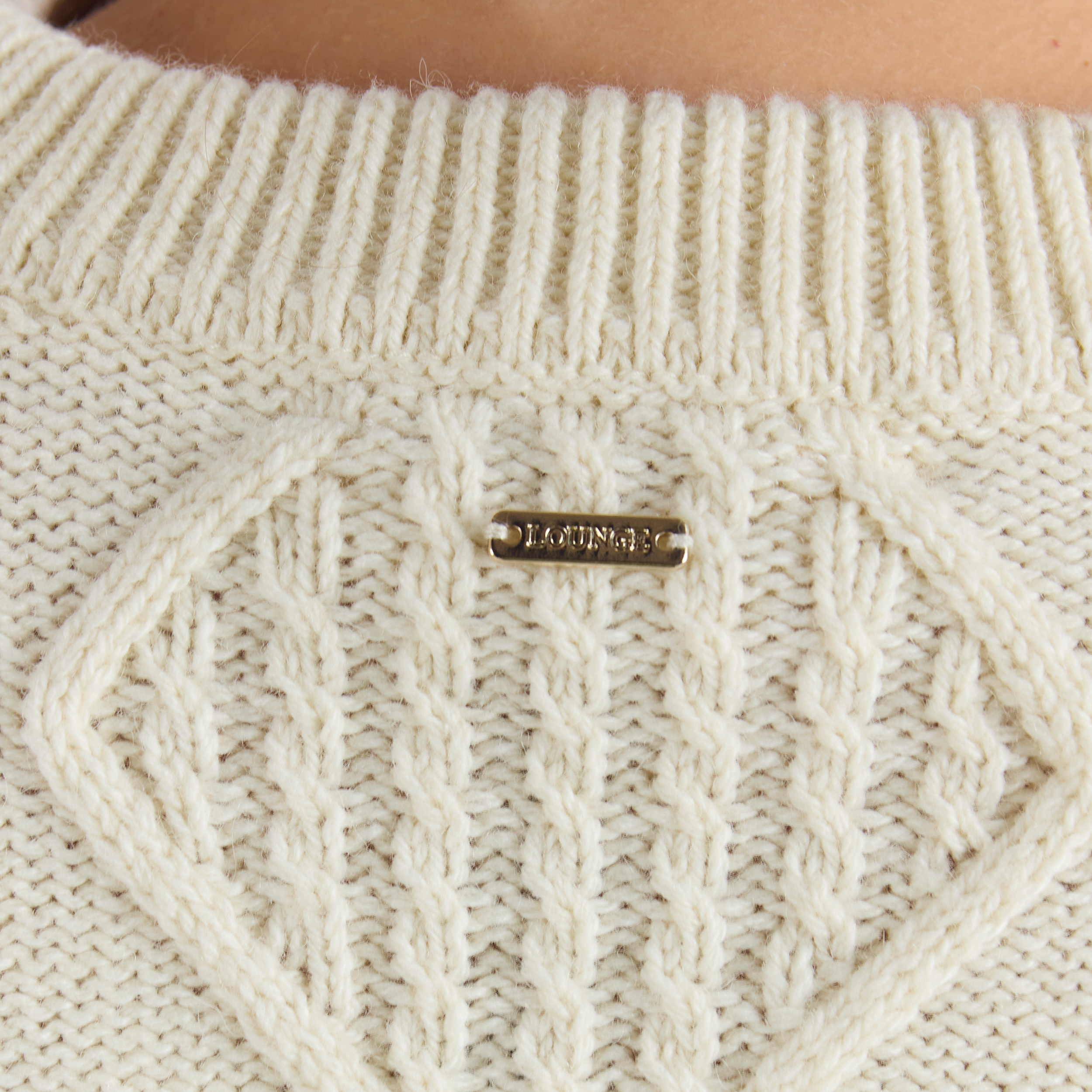 Cable-Knit Sweater | Cable-Knit Sweater - Cream
