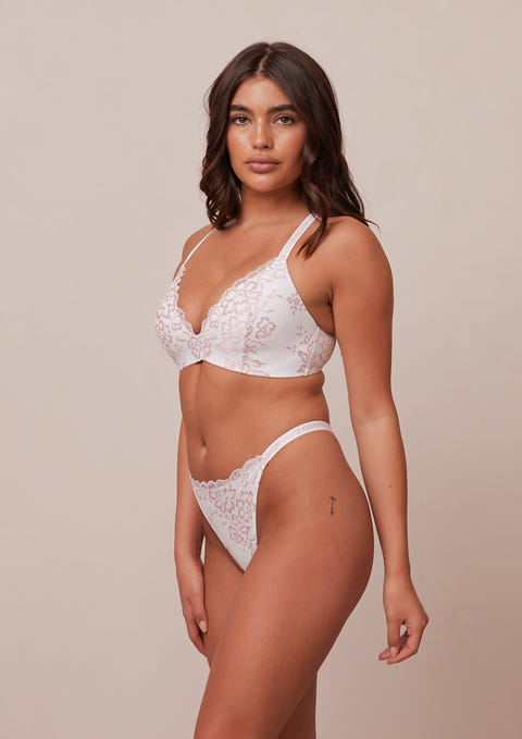 Ivory White Wheat Ear Lace Wireless and Seamless Bra, Super comfy and sexy  design